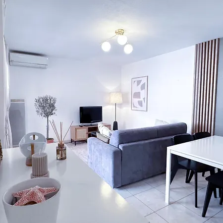 St Roch 2 - 300 M De La Gare, Clim, Terrasse, Garage Appartement Antibes